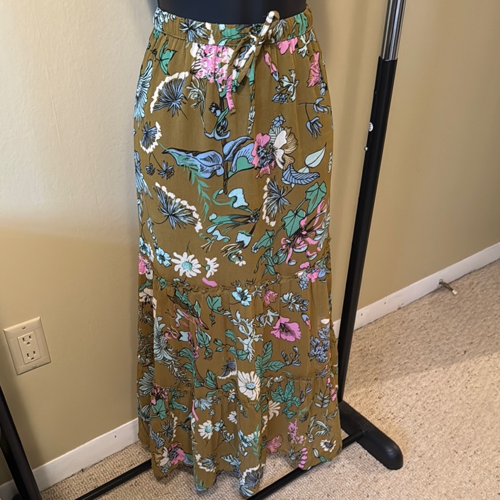 Floral Maxi Skirt - Multicolor